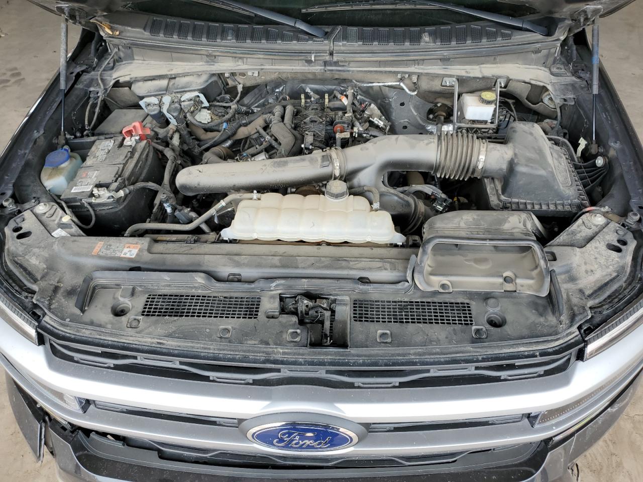 1FMJU1JT0NEA57120 2022 Ford Expedition Xlt