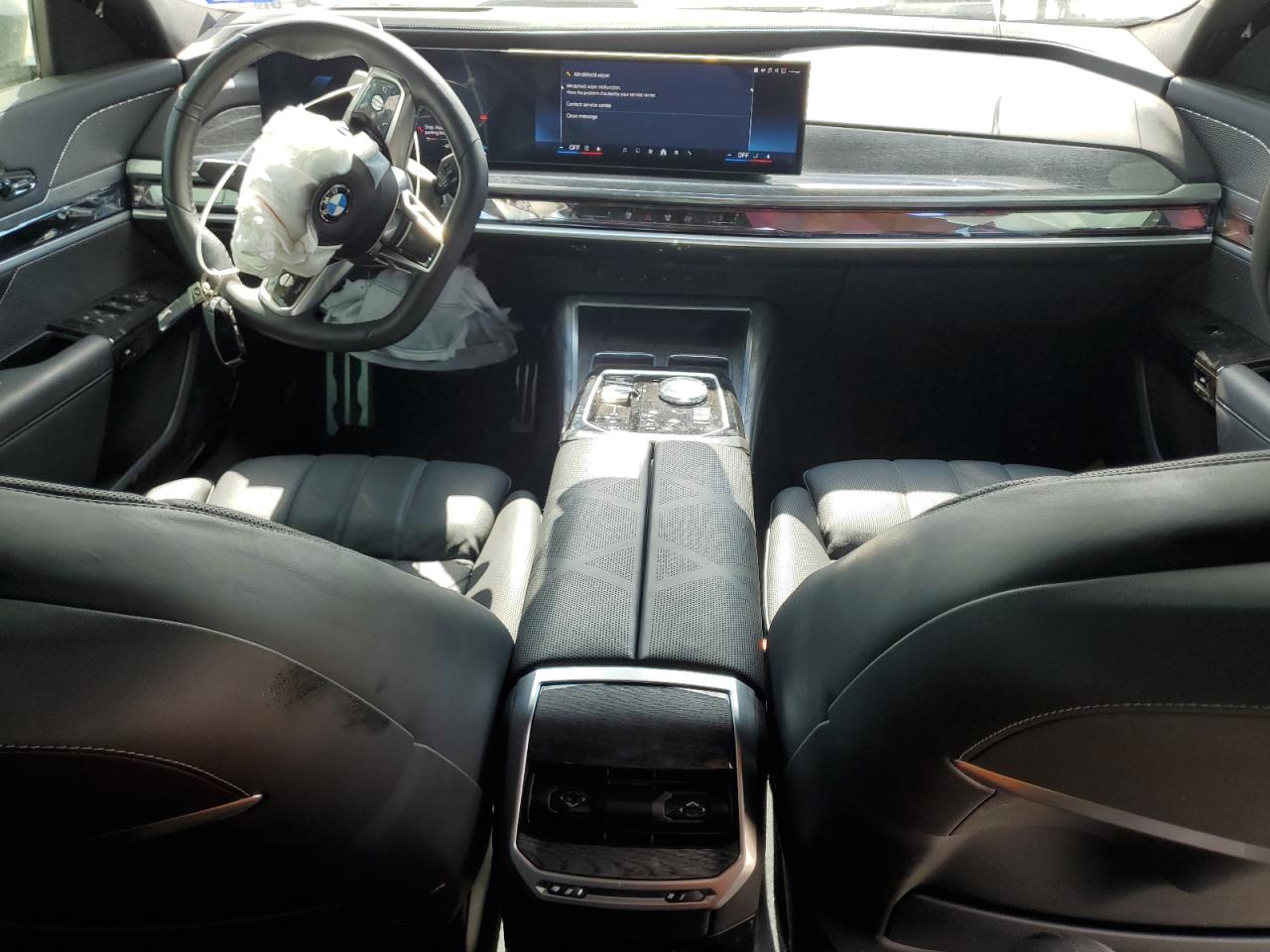 WBA33EJ02PCM31462 2023 BMW 760 Xi