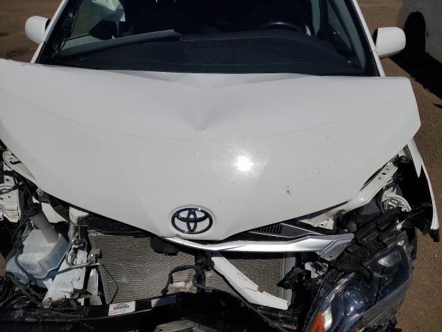 2016 TOYOTA SIENNA SE 5TDXK3DC1GS691240