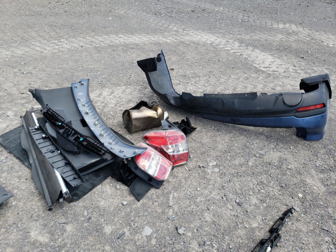 JF2SJAWC7FH833321 2015 Subaru Forester 2.5I Touring