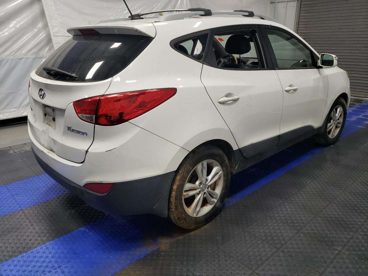 KM8JU3AC6DU672075 2013 Hyundai Tucson Gls