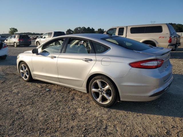 VIN 3FA6P0H77FR214599 2015 Ford Fusion, SE no.2