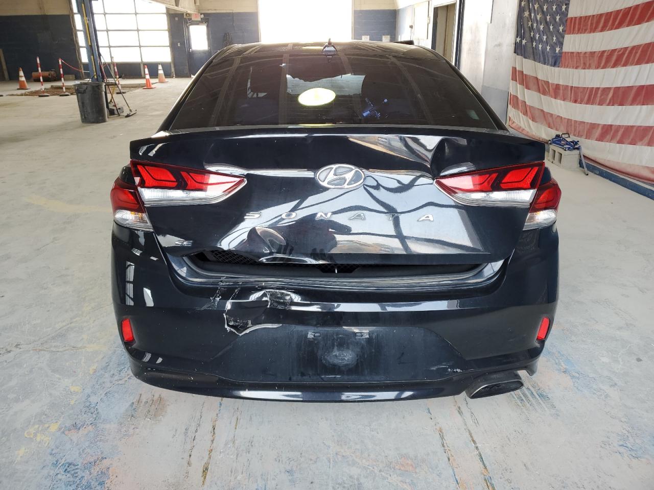 5NPE24AF0JH613699 2018 Hyundai Sonata Se