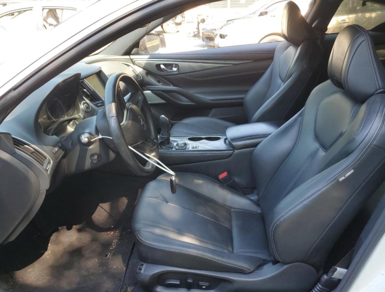 JN1EV7EL5KM290026 2019 Infiniti Q60 Pure