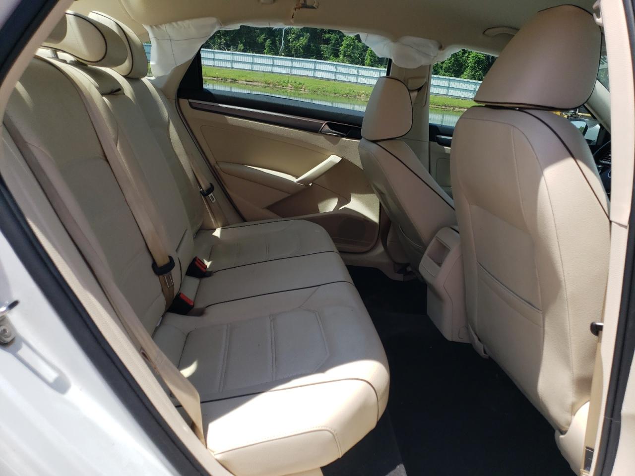 1VWAA7A35JC045192 2018 Volkswagen Passat S