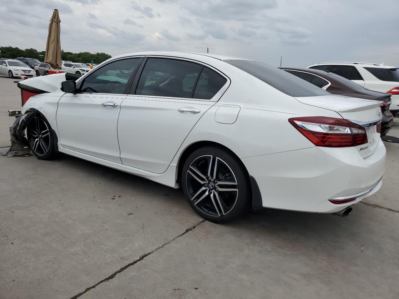 2017 Honda Accord Sport vin: 1HGCR2E53HA286548