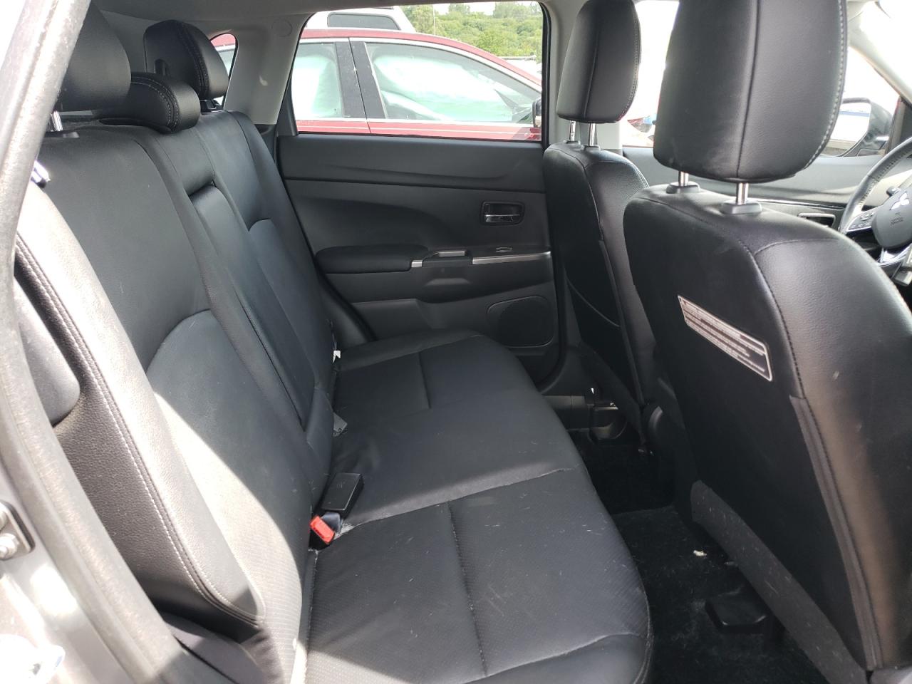 JA4AR4AW9JU017775 2018 Mitsubishi Outlander Sport Sel