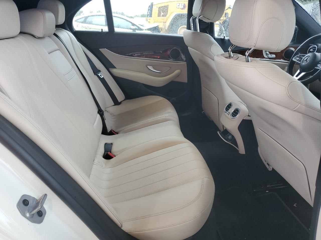 WDDZF4JB8KA623124 2019 Mercedes-Benz E 300