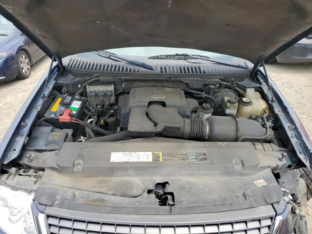 1FMPU16L54LA74766 2004 Ford Expedition Xlt