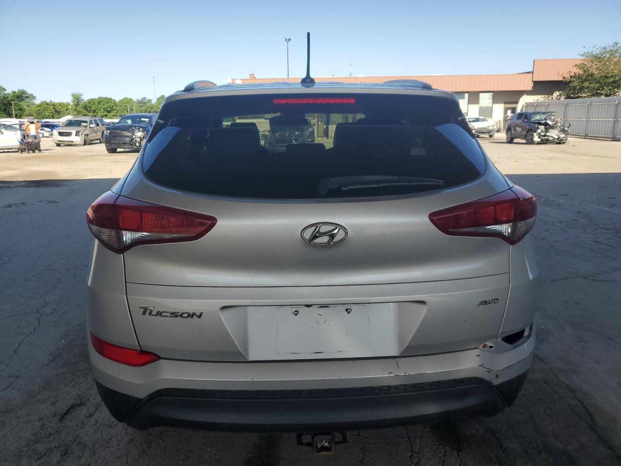 KM8J3CA41GU114599 2016 Hyundai Tucson Limited