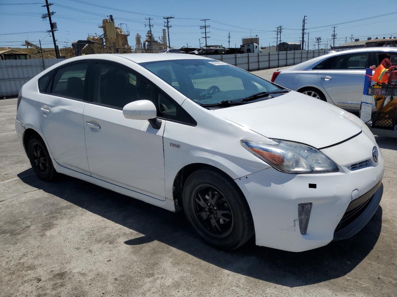 2014 Toyota Prius vin: JTDKN3DU5E1781947