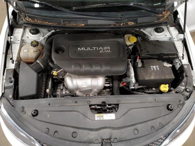 2015 Chrysler 200 Limited VIN: 1C3CCCAB4FN528498 Lot: 58738684