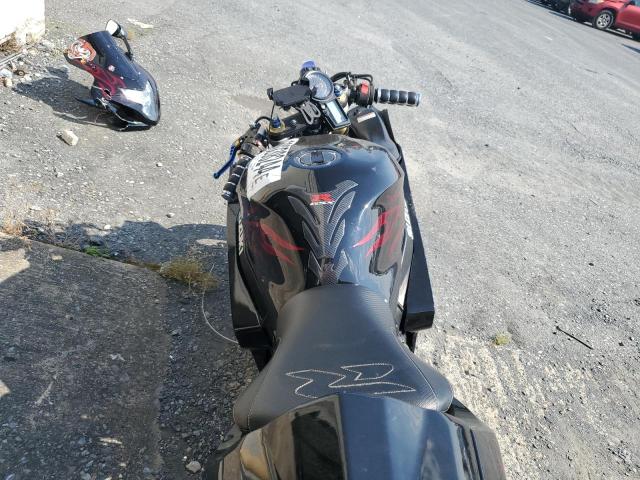 2005 Suzuki Gsx-R600 K VIN: JS1GN7CA152105746 Lot: 60238244