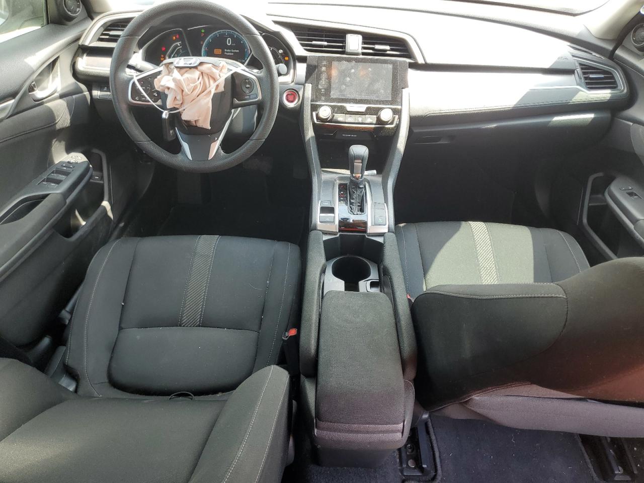 19XFC2F74JE026983 2018 Honda Civic Ex