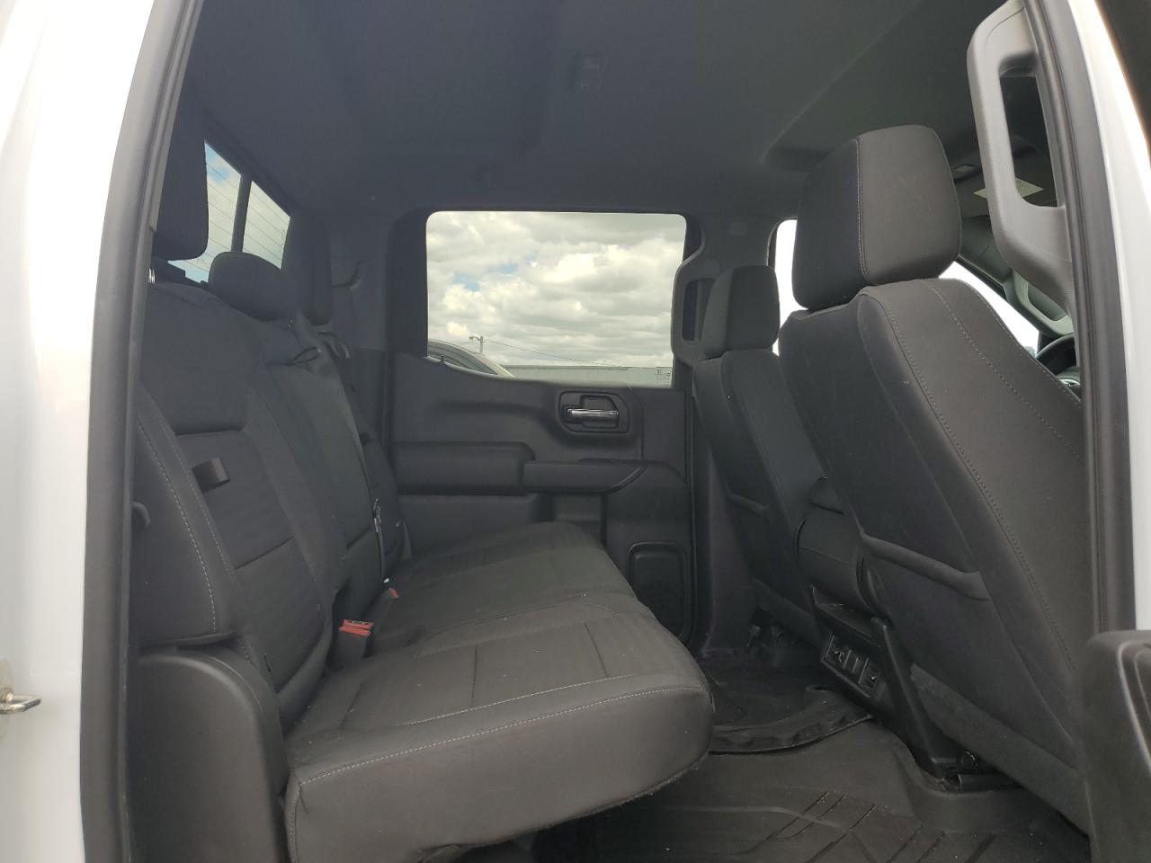 2019 Chevrolet Silverado K1500 Lt vin: 1GCUYDEDXKZ110467