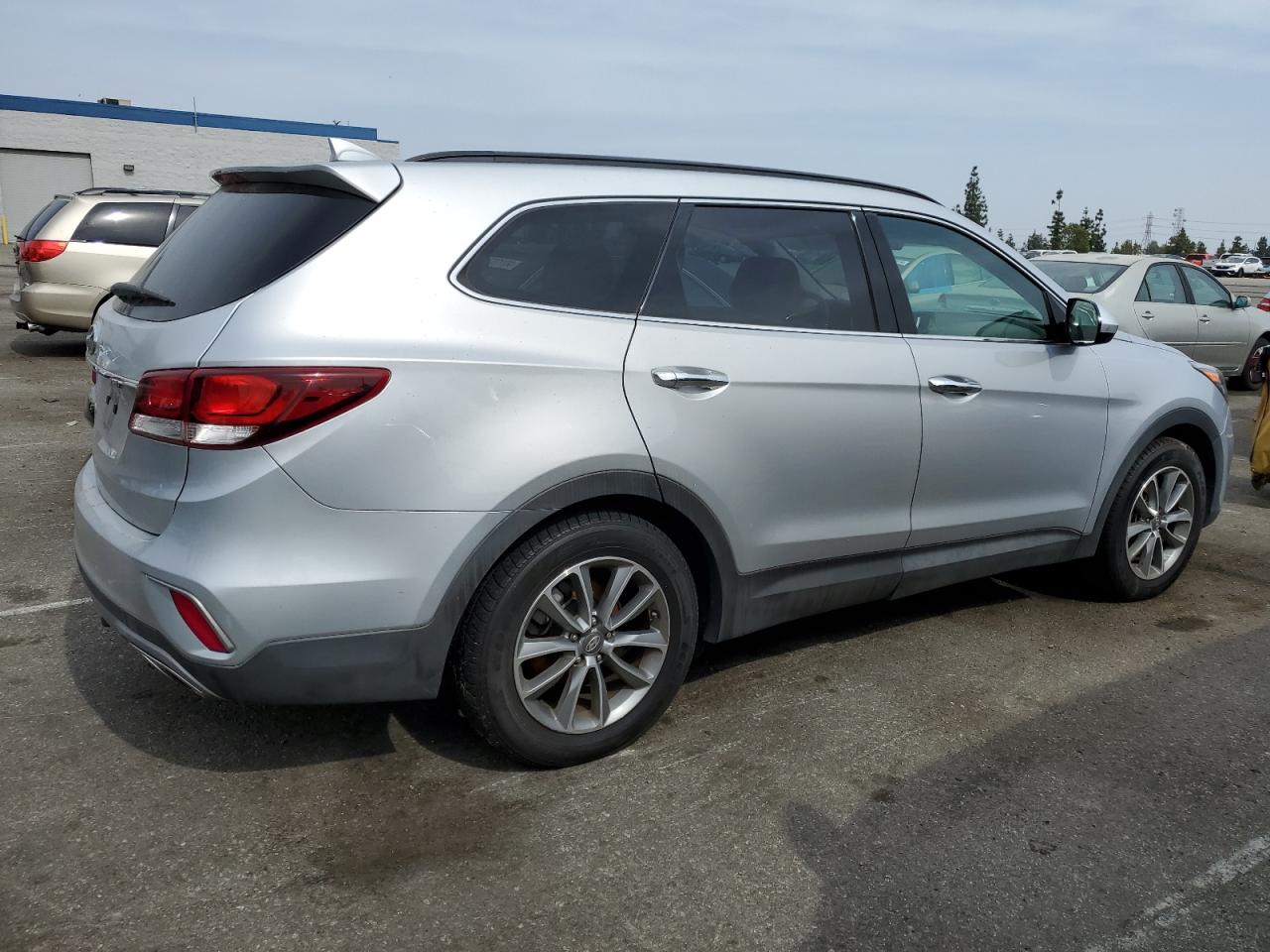 KM8SM4HF0HU222759 2017 Hyundai Santa Fe Se