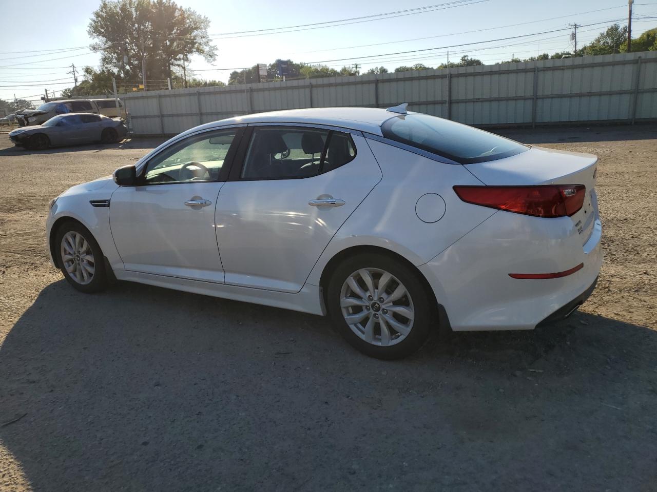 2015 Kia Optima Lx vin: KNAGM4A77F5620715