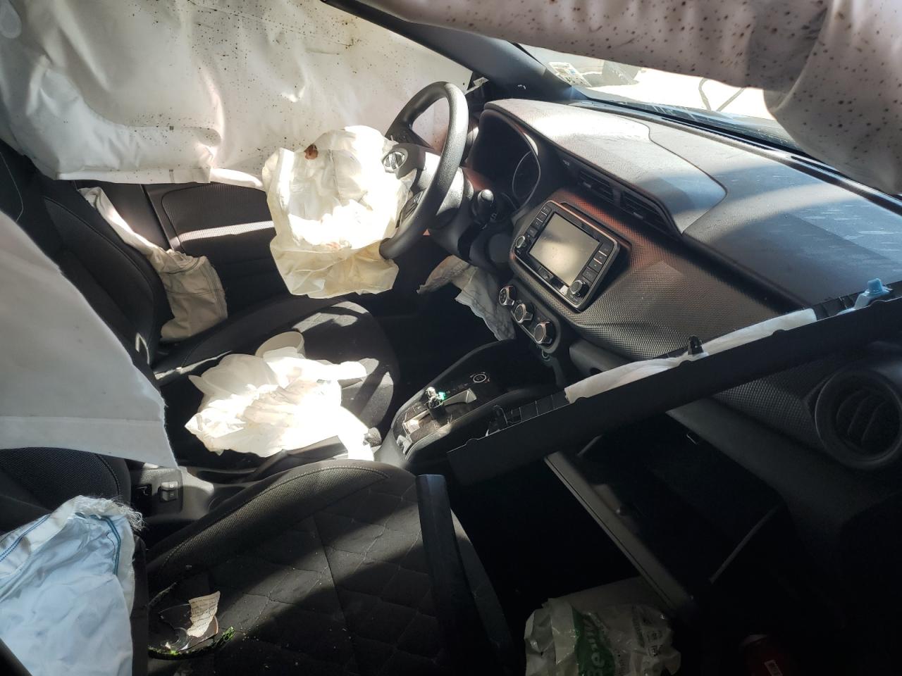 3N1CP5BV2LL558635 2020 Nissan Kicks S