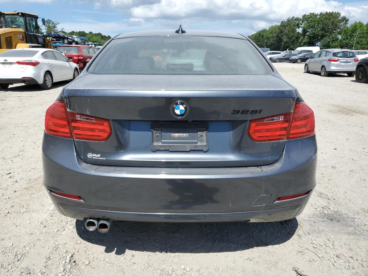 2015 BMW 328 Xi Sulev vin: WBA3B5G53FNS20201