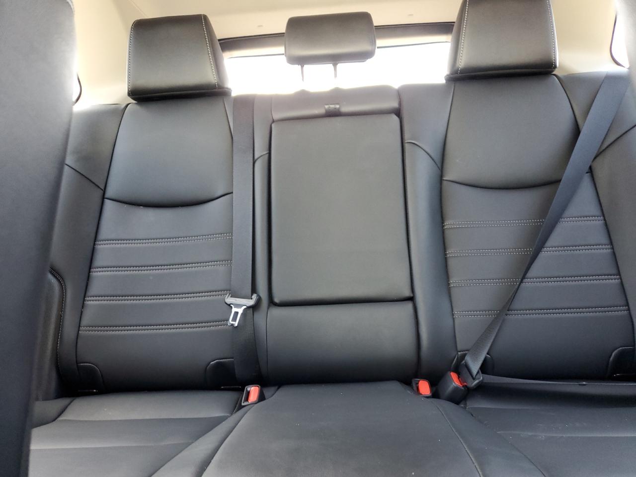 2T3C1RFV1MW148287 2021 Toyota Rav4 Xle Premium