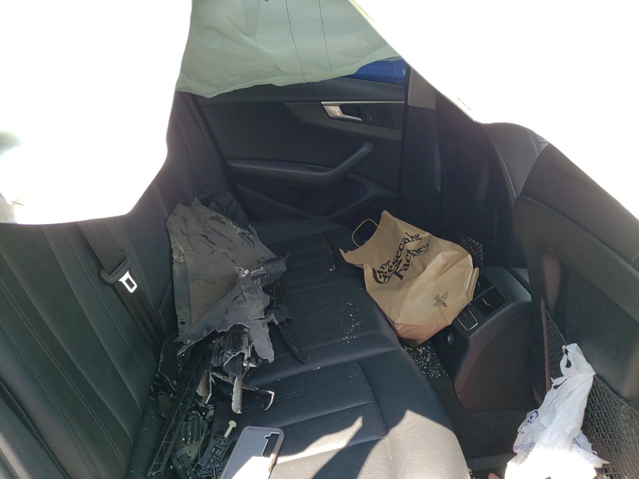 WAUKMAF44HN050683 2017 Audi A4 Ultra Premium