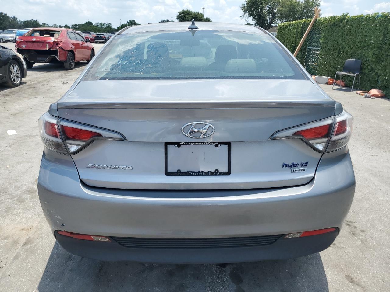 2017 Hyundai Sonata Hybrid vin: KMHE34L12HA044639