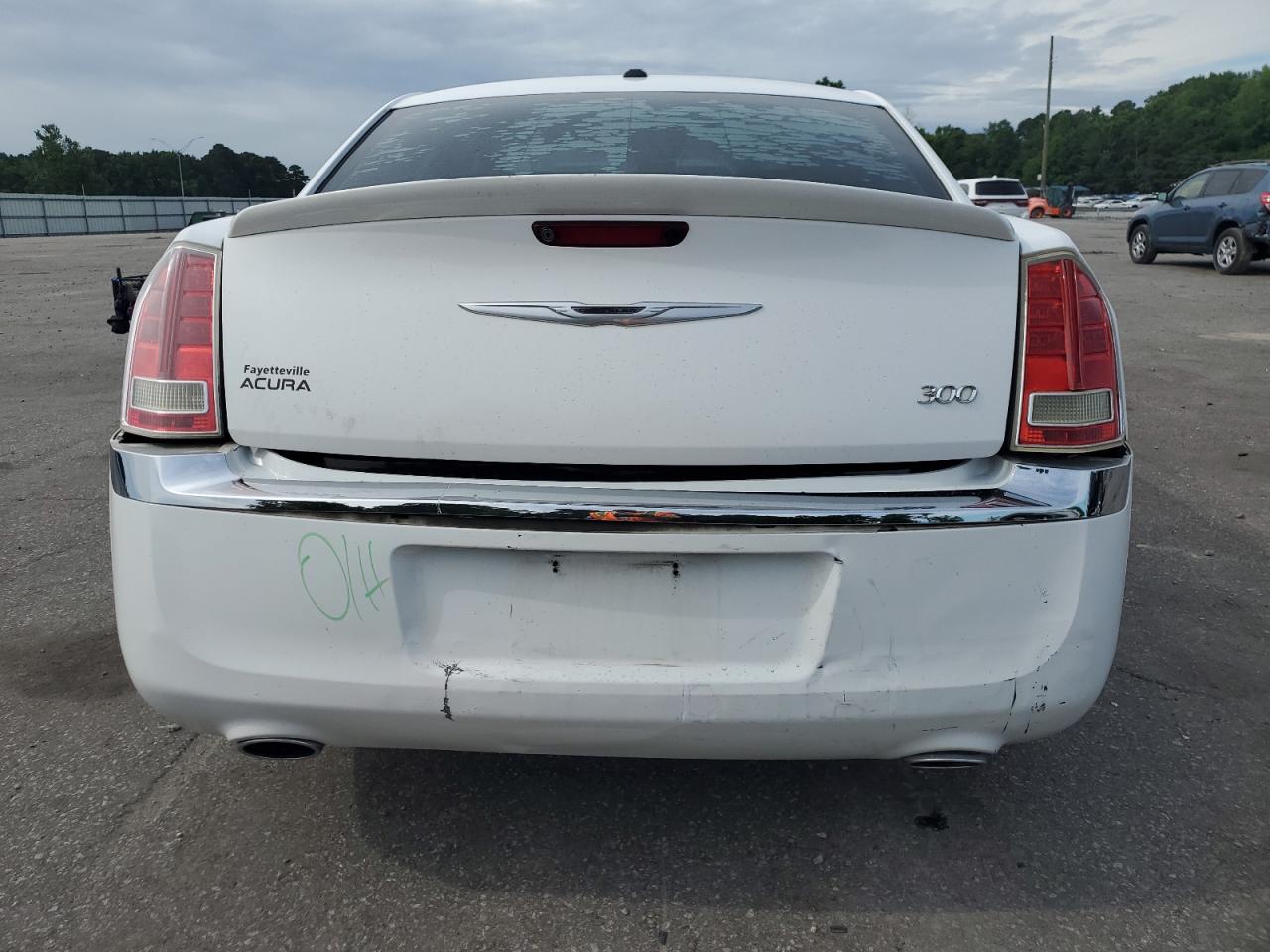 2C3CCAAG1EH354462 2014 Chrysler 300
