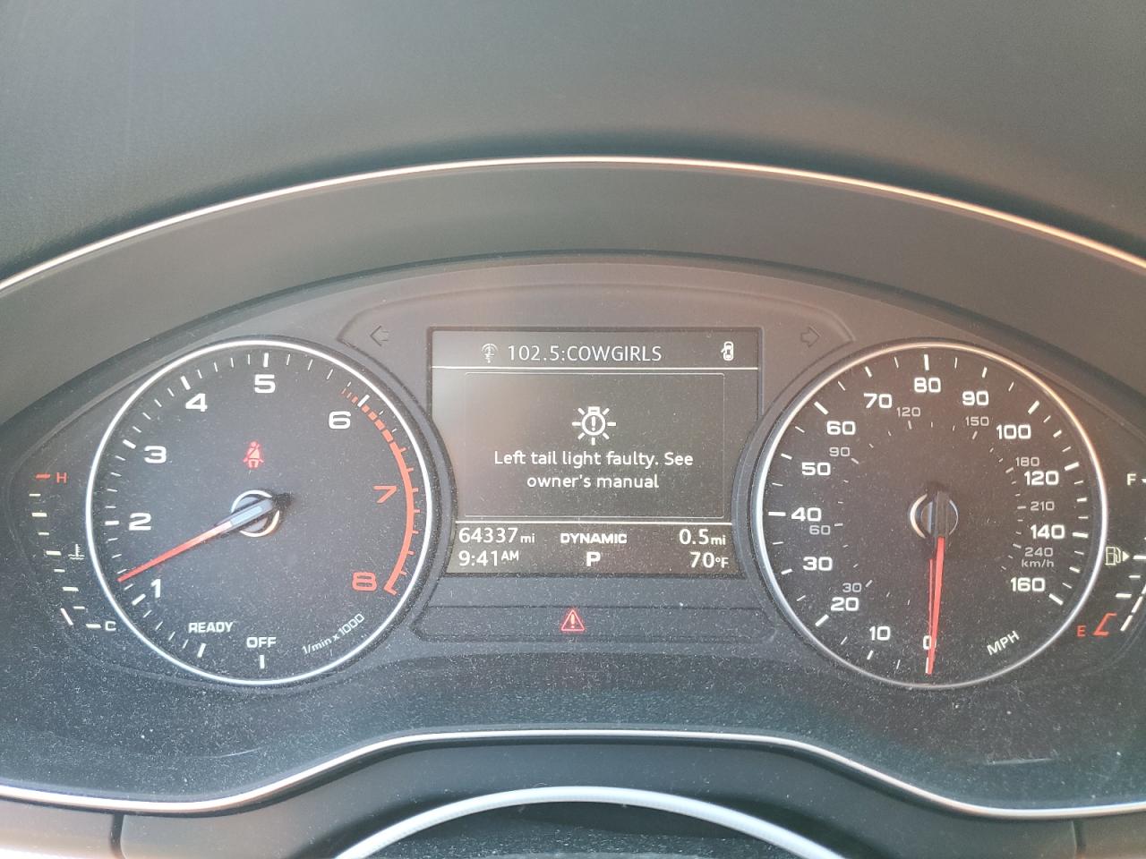 WA1ANAFY2J2052142 2018 Audi Q5 Premium