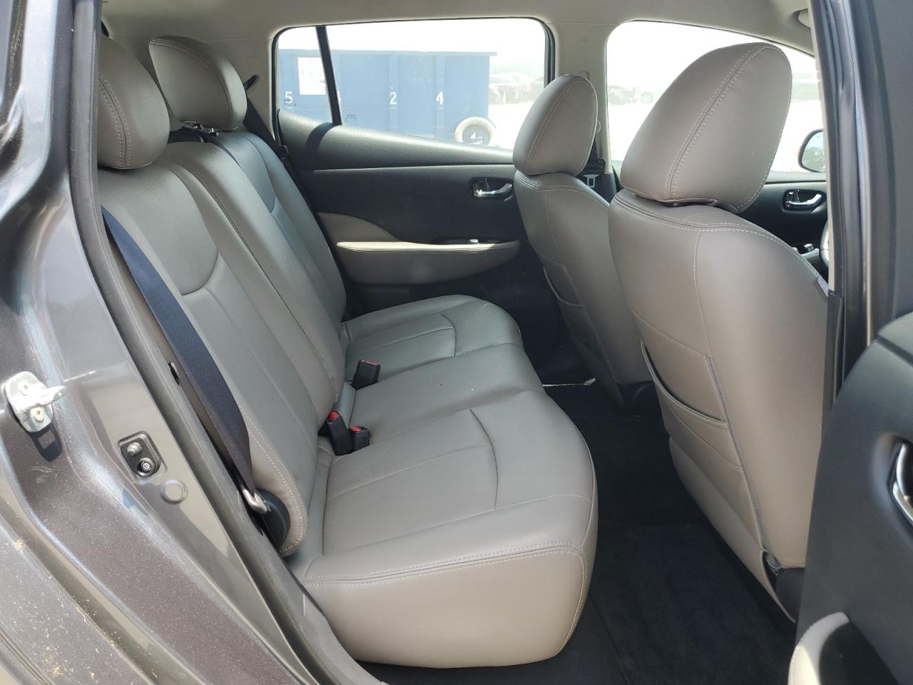 1N4AZ0CP1FC332951 2015 Nissan Leaf S