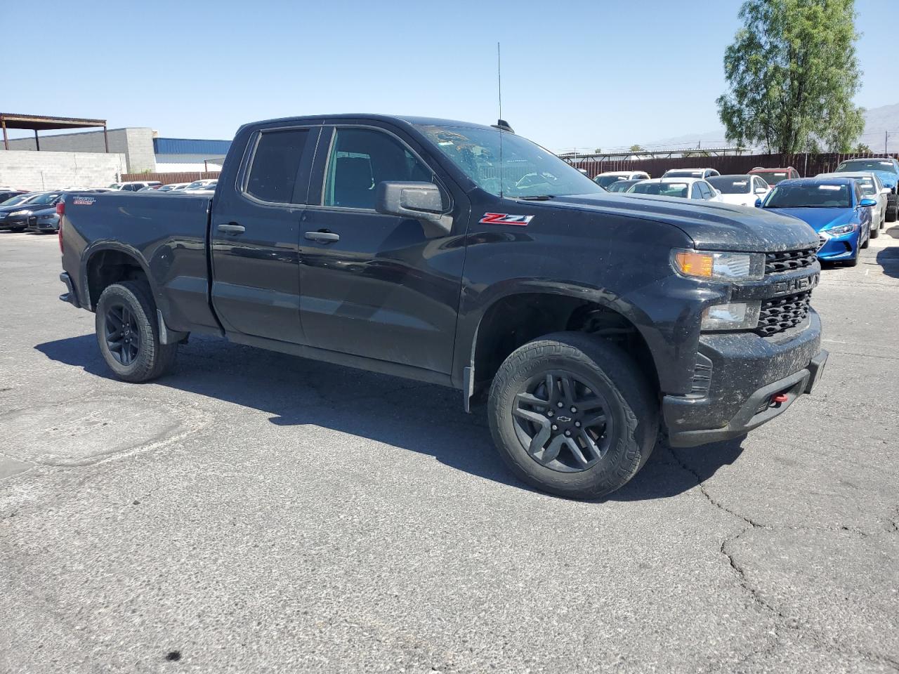 2019 Chevrolet Silverado K1500 Trail Boss Custom vin: 1GCRYCEF2KZ195130