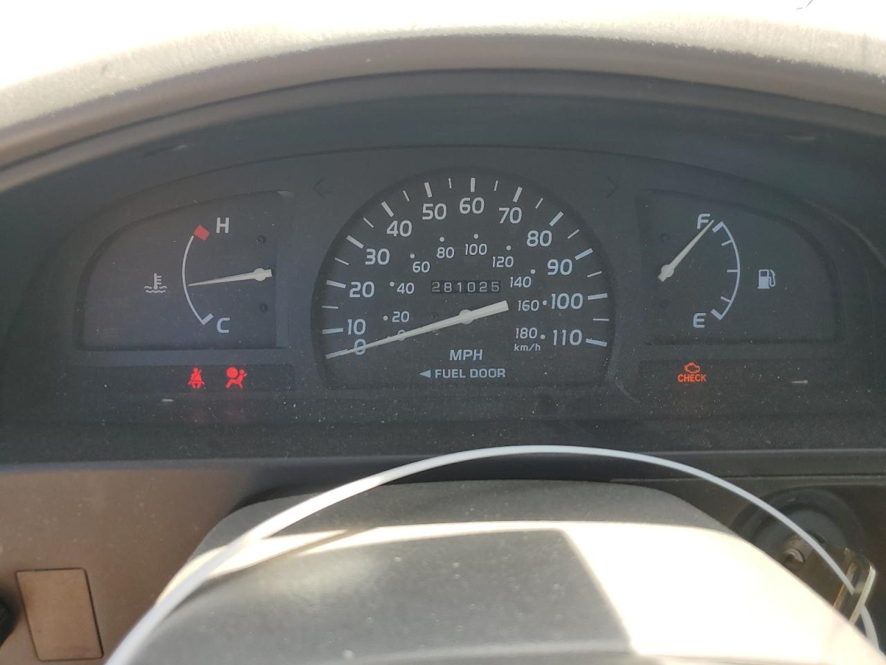 5TENL42NX2Z036049 2002 Toyota Tacoma