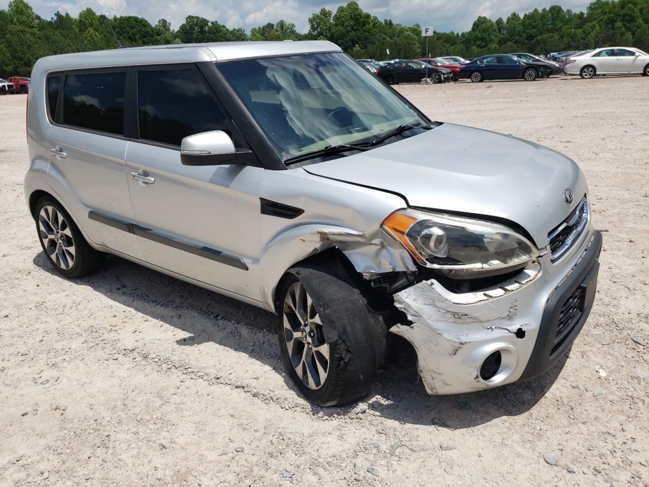 KNDJT2A68D7771054 2013 Kia Soul +