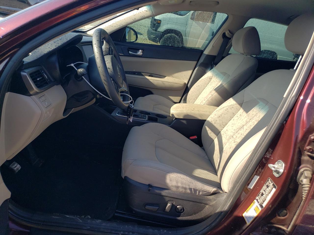 5XXGT4L37JG238740 2018 Kia Optima Lx