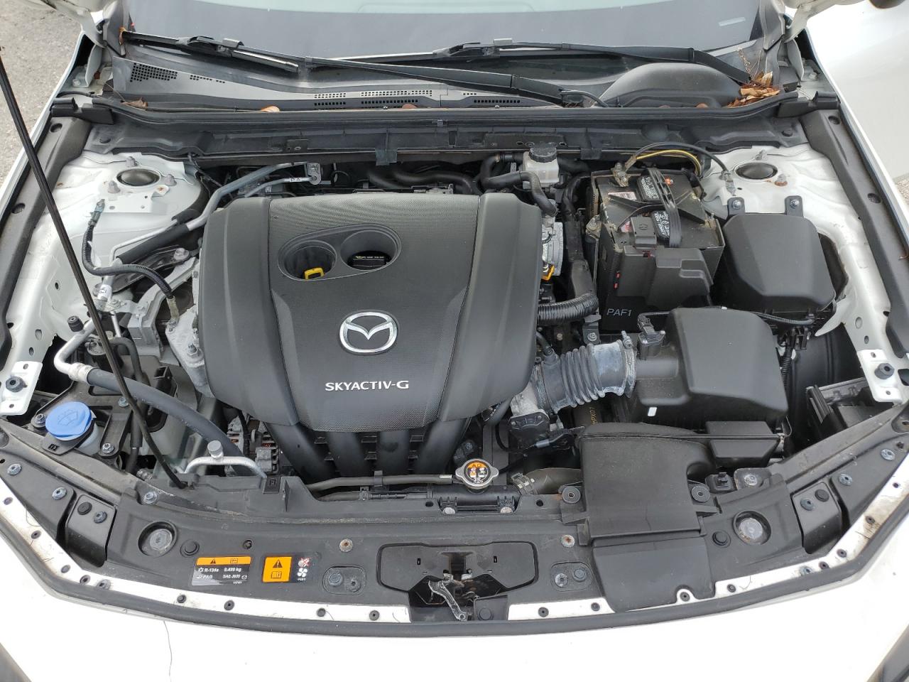 JM1BPANM9K1140714 2019 Mazda 3 Premium