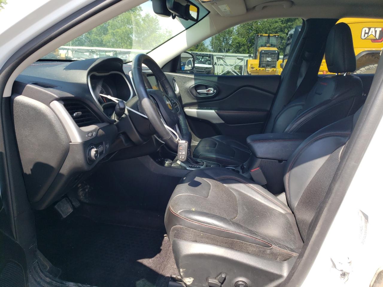 1C4PJMBB2HD230161 2017 Jeep Cherokee Trailhawk