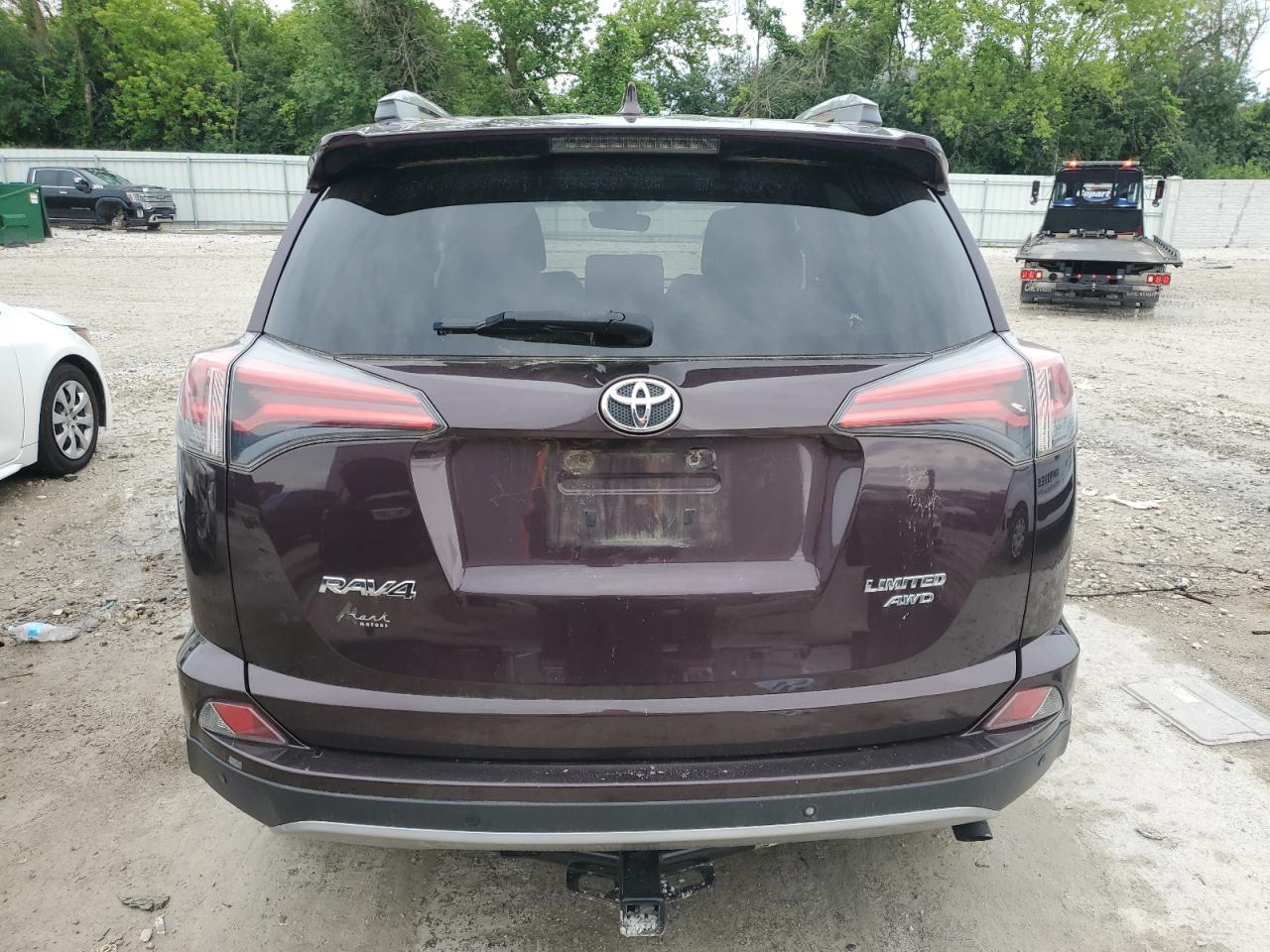 2T3DFREV8HW582395 2017 Toyota Rav4 Limited