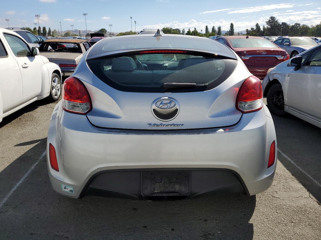 KMHTC6AD1CU042629 2012 Hyundai Veloster