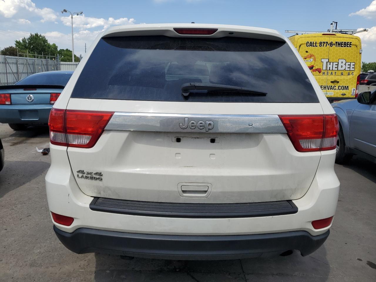 2012 Jeep Grand Cherokee Laredo vin: 1C4RJFAG2CC220830