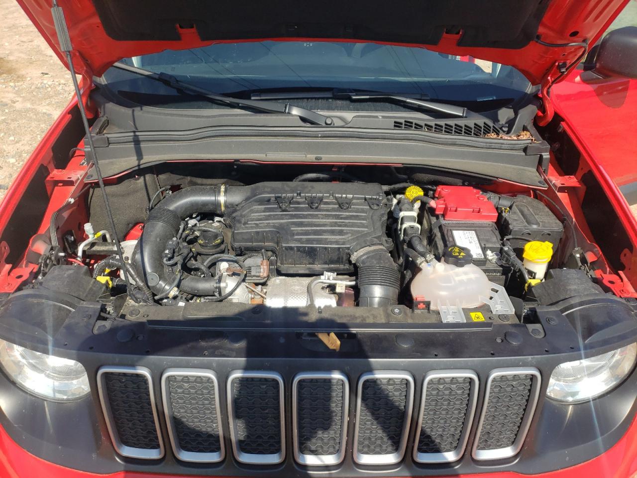 ZACNJDA17NPP00405 2022 Jeep Renegade Sport