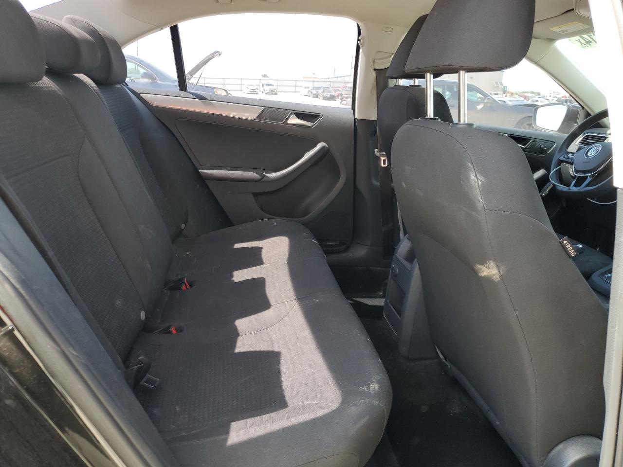 3VWD67AJ8GM401722 2016 Volkswagen Jetta Se