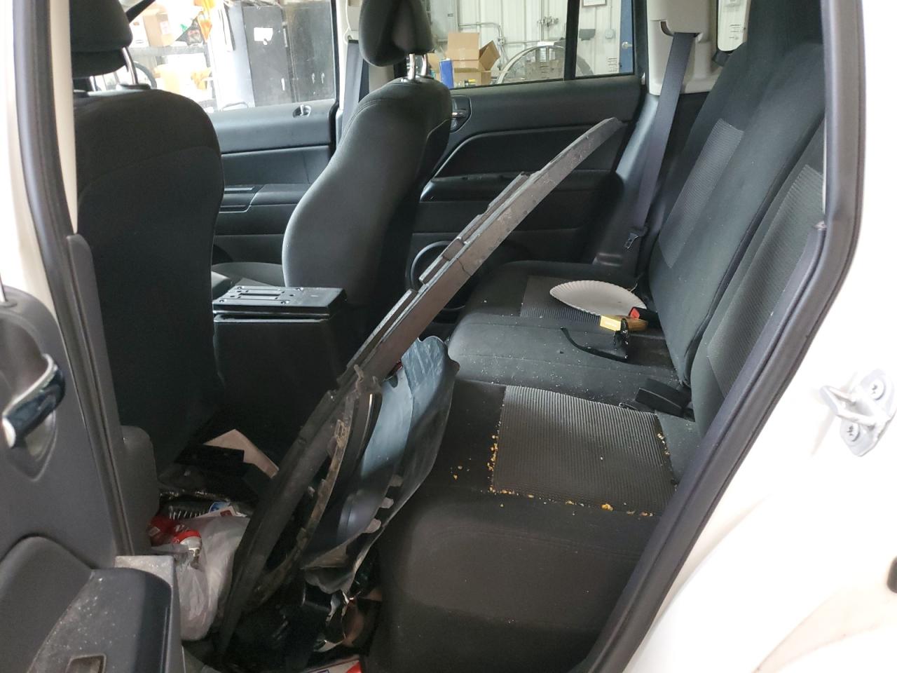 1C4NJCBA9HD137629 2017 Jeep Compass Sport