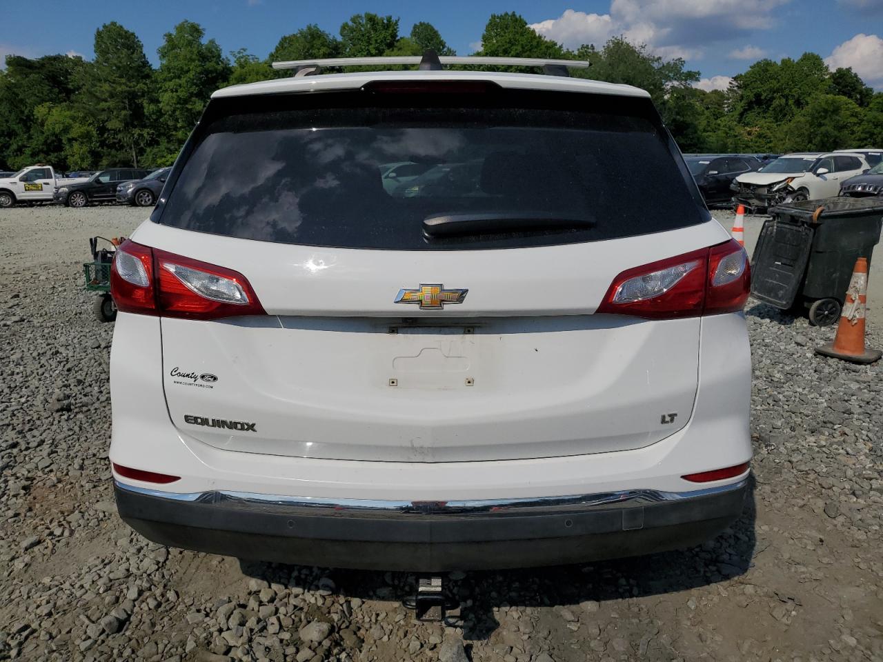 3GNAXJEV2JS523497 2018 Chevrolet Equinox Lt