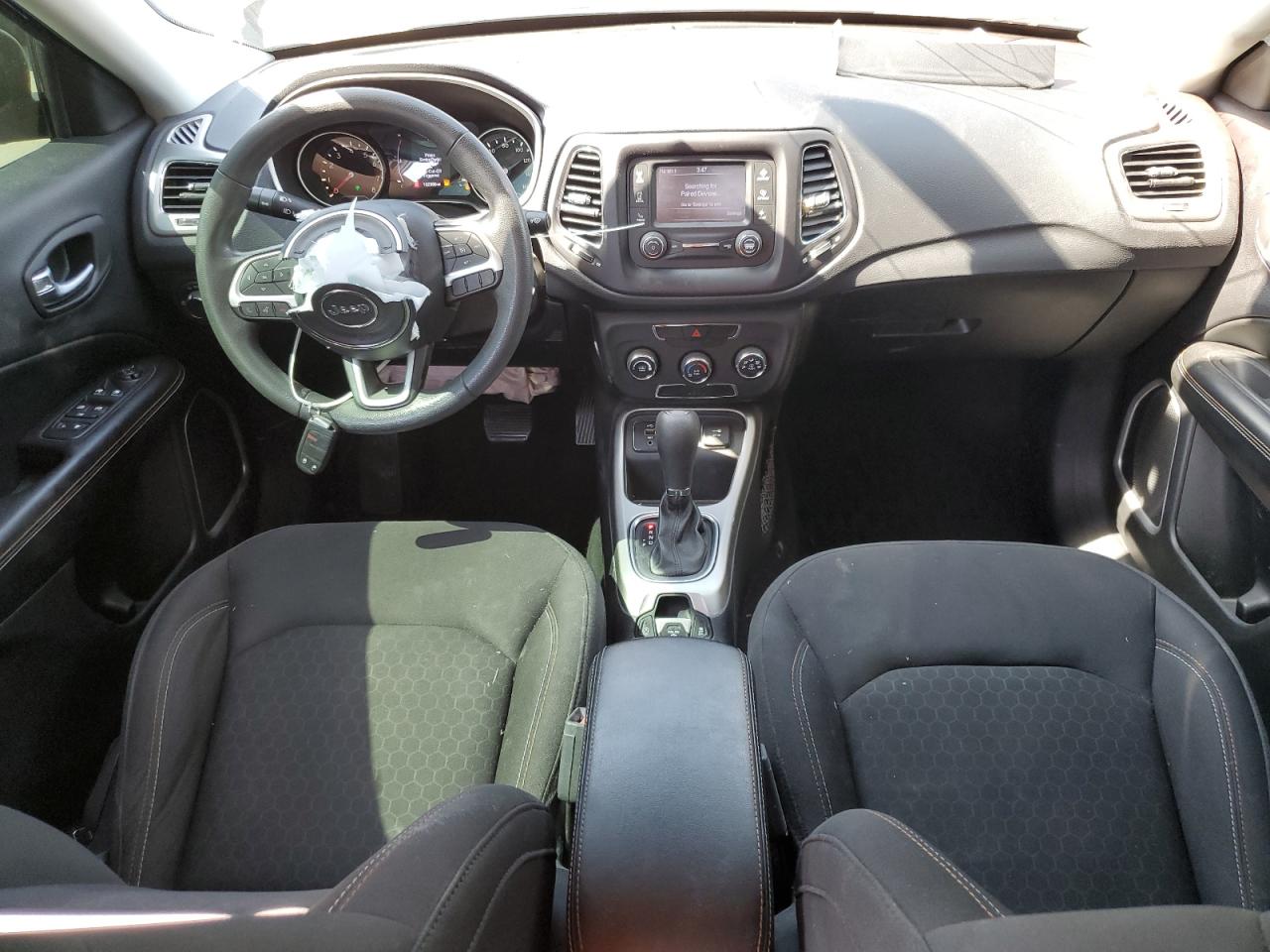 3C4NJCAB3JT250888 2018 Jeep Compass Sport