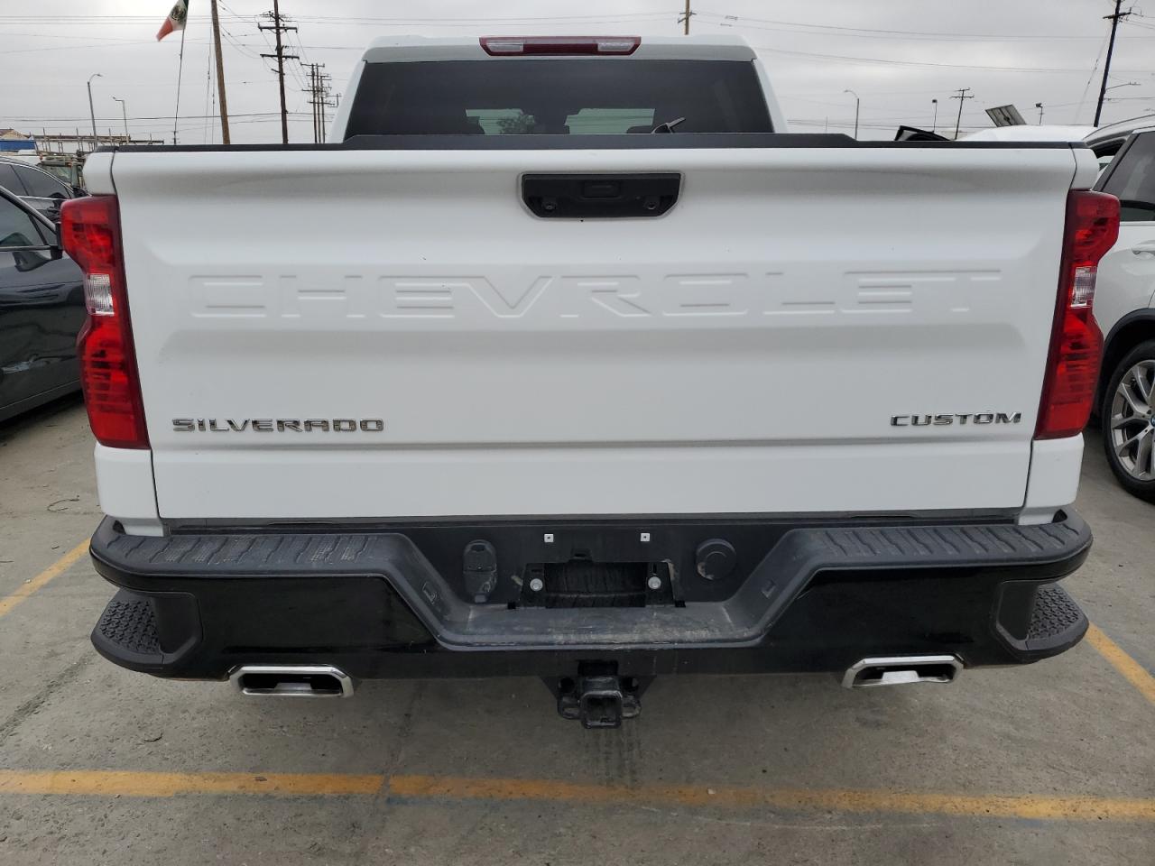 2023 Chevrolet Silverado K1500 Trail Boss Custom vin: 3GCUDCED8PG171541