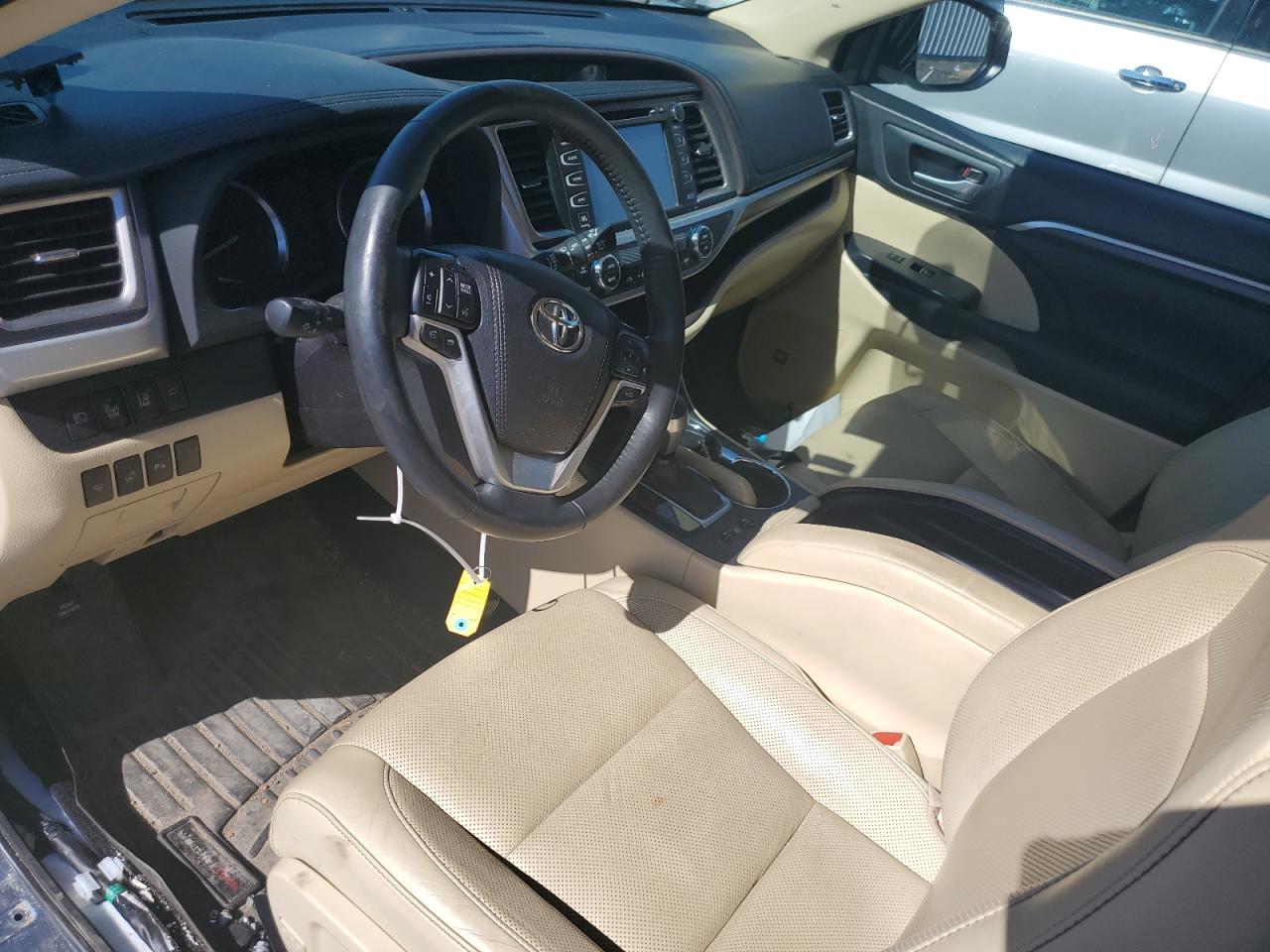 5TDDKRFH1FS195139 2015 Toyota Highlander Limited