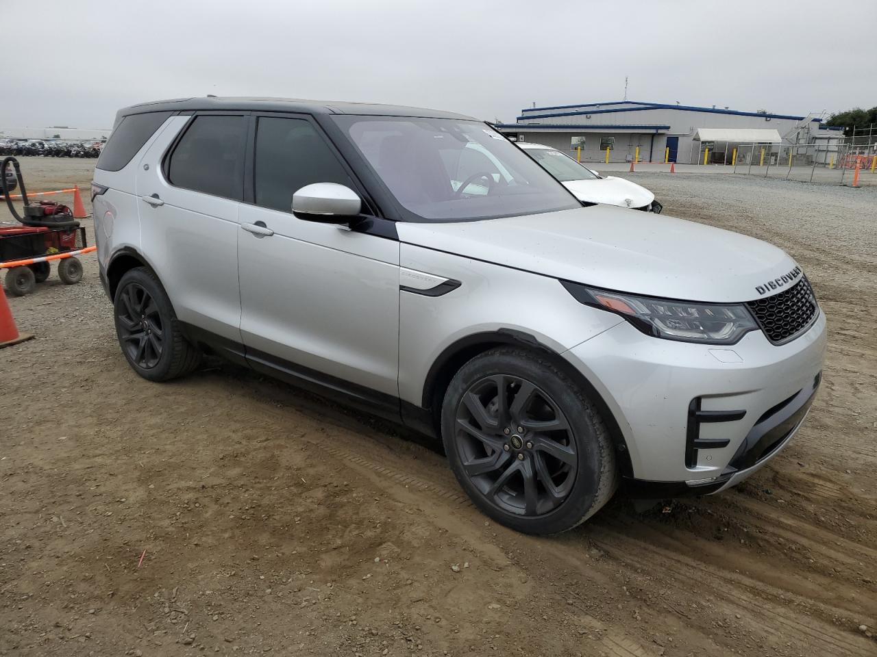 2019 Land Rover Discovery Hse Luxury vin: SALRT2RV2KA081176