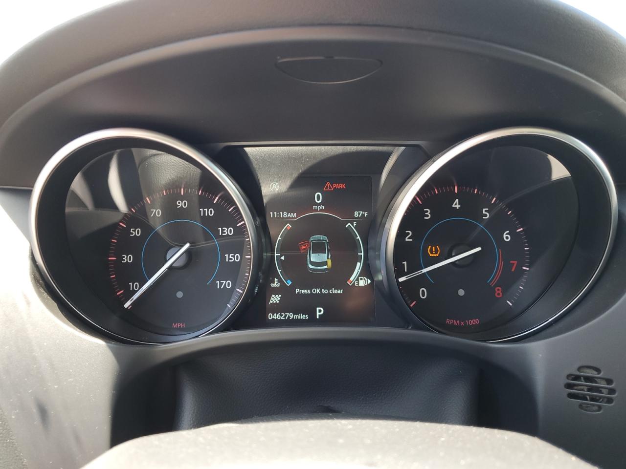 SADCJ2FX5KA611945 2019 Jaguar F-Pace Premium