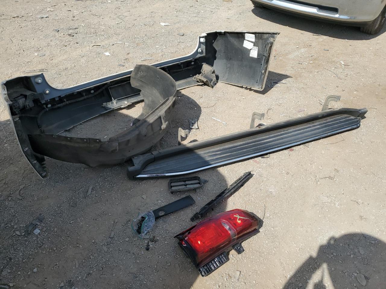 1GNSKCKC6HR354132 2017 Chevrolet Tahoe K1500 Premier