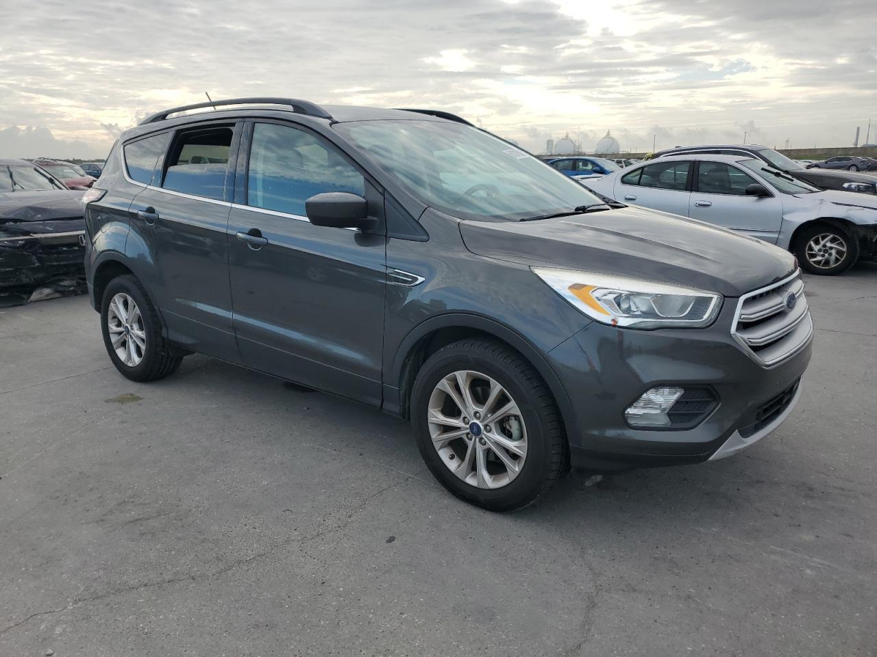 2018 Ford Escape Sel vin: 1FMCU0HD4JUB20172