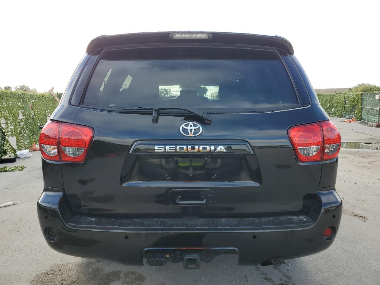 5TDBW5G15FS120420 2015 Toyota Sequoia Sr5